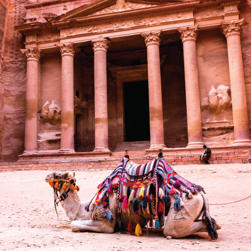 Visit the Petra city in Jordan i jordan tours